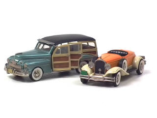 Lot 752 - BROOKLIN MODELS (GB) (2)