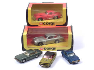 Lot 846 - CORGI TOYS (GB) (5)