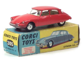 Lot 839 - CORGI TOYS (GB) (1)