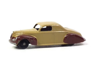 Lot 893 - DINKY TOYS (GB) (1)