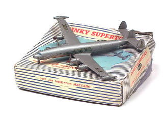 Lot 442 - DINKY TOYS (FRANCE) (1)