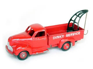 Lot 112 - DINKY TOYS (FRANCE) (1)