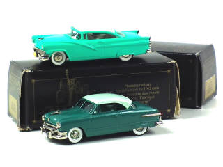 Lot 276 - BROOKLIN MODELS (GB) (2)