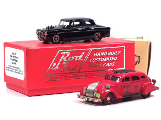 Lot 296 - BROOKLIN MODELS (GB) (2)