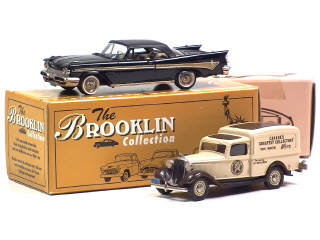 Lot 267 - BROOKLIN MODELS (GB) (2)