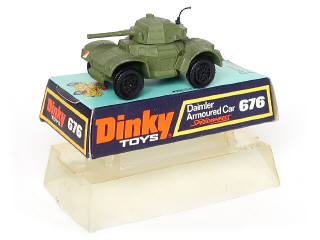 Lot 45 - DINKY TOYS (GB) (1)
