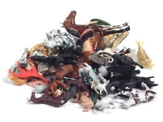 Lot 270 - FIGURINES DIVERSES (1)