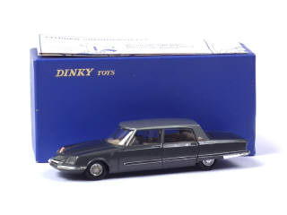 Lot 754 - DINKY TOYS (FRANCE) (1)