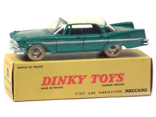 Lot 673 - DINKY TOYS (FRANCE) (1)