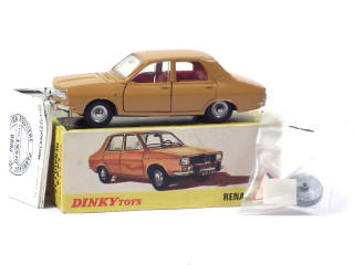 Lot 745 - DINKY TOYS (FRANCE) (1)