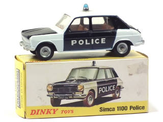 Lot 757 - DINKY TOYS (FRANCE) (1)