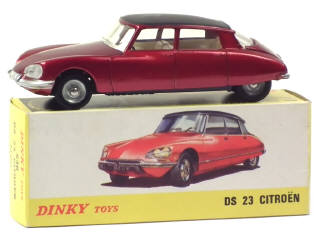 Lot 656 - DINKY TOYS (FRANCE) (1)