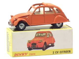Lot 621 - DINKY TOYS (FRANCE) (1)