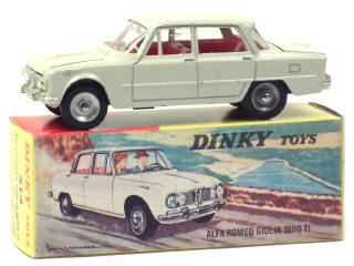 Lot 635 - DINKY TOYS (FRANCE) (1)