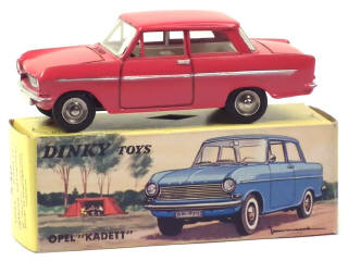 Lot 667 - DINKY TOYS (FRANCE) (1)