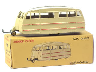 Lot 768 - DINKY TOYS (FRANCE) (1)