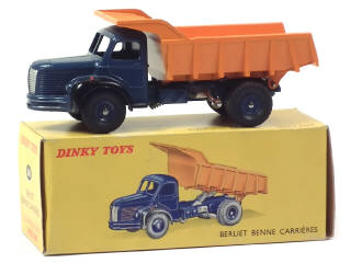 Lot 611 - DINKY TOYS (FRANCE) (1)