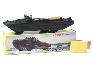 Lot 802 - DINKY TOYS (FRANCE) (1)