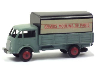 Lot 594 - DINKY TOYS (FRANCE) (1)