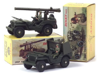 Lot 807 - DINKY TOYS (FRANCE) (2)