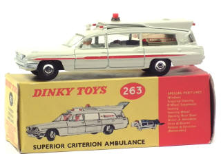 Lot 294 - DINKY TOYS (GB) (1)