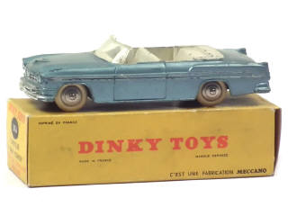 Lot 569 - DINKY TOYS (FRANCE) (1)