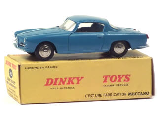 Lot 574 - DINKY TOYS (FRANCE) (1)