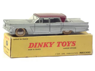 Lot 659 - DINKY TOYS (FRANCE) (1)