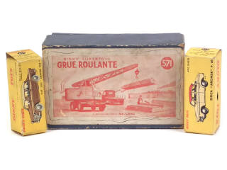 Lot 820 - DINKY TOYS (FRANCE) (3)