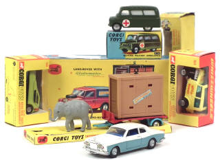 Lot 364 - CORGI TOYS (GB) (5)