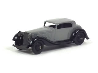 Lot 382 - DINKY TOYS (GB) (1)