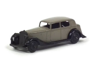 Lot 379 - DINKY TOYS (GB) (1)