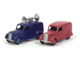 Lot 473 - DINKY TOYS (GB) (2)