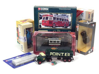 Lot 370 - CORGI TOYS (GB) (7)