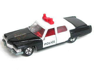 Lot 128 - TOMICA (JAPON) (1)