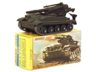 Lot 816 - DINKY TOYS (FRANCE) (1)