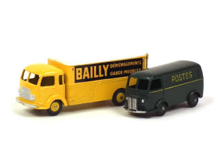Lot 752 - DINKY TOYS (FRANCE) (2)