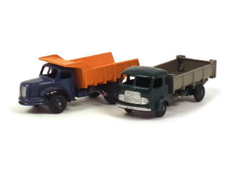 Lot 754 - DINKY TOYS (FRANCE) (2)