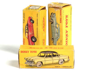 Lot 197 - DINKY TOYS (FRANCE) (3)