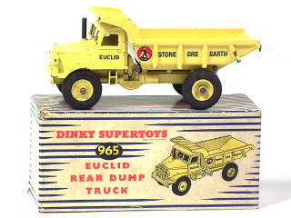 Lot 436 - DINKY TOYS (GB) (1)