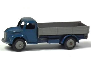 Lot 412 - DINKY TOYS (GB) (1)