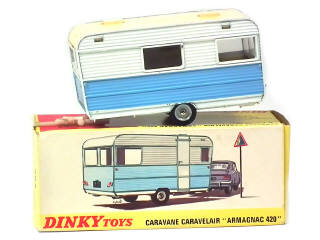 Lot 168 - DINKY TOYS (FRANCE) (1)
