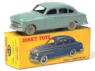 Lot 477 - DINKY TOYS (FRANCE) (1)