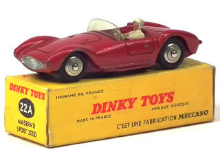Lot 474 - DINKY TOYS (FRANCE) (1)