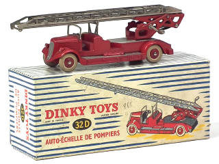 Lot 478 - DINKY TOYS (FRANCE) (1)