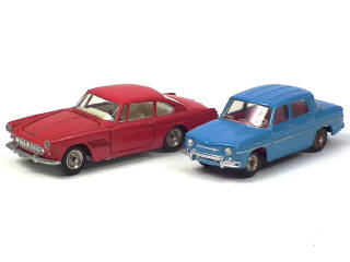 Lot 502 - DINKY TOYS (FRANCE) (2)