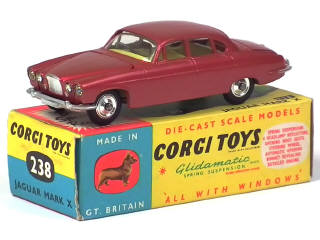 Lot 401 - CORGI TOYS (GB) (1)