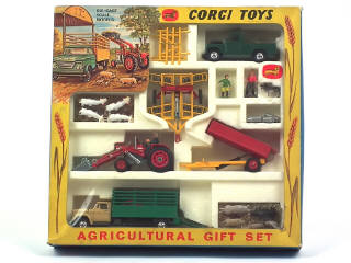 Lot 270 - CORGI TOYS (GB) (1)