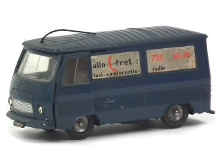Lot 257 - DINKY TOYS (FRANCE) (1)