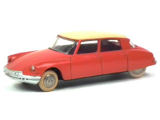 Lot 213 - DINKY TOYS (FRANCE) (1)